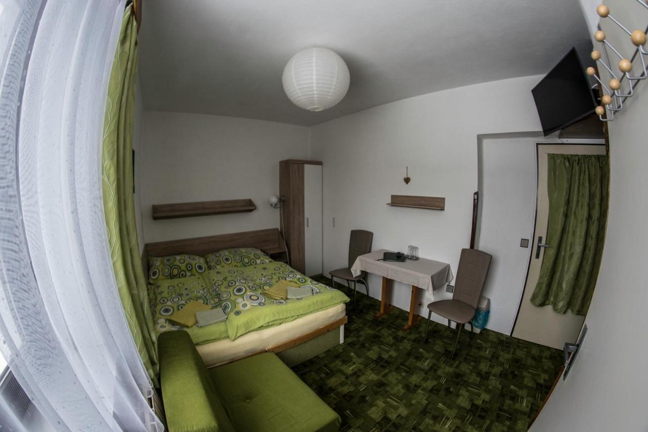 Penzion U Arnosta Sklare Harrachov Exterior foto