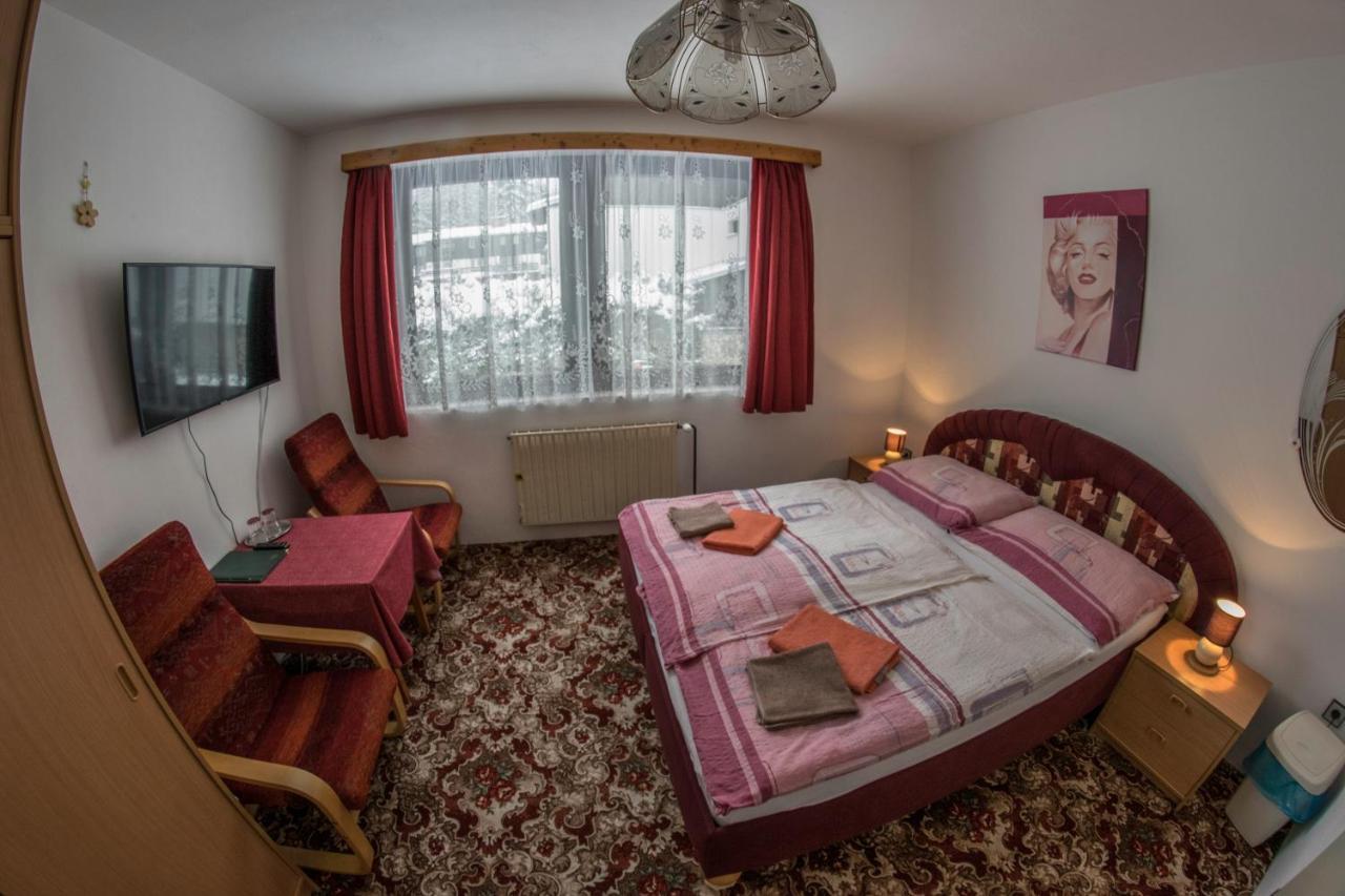 Penzion U Arnosta Sklare Harrachov Exterior foto